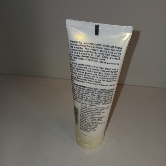 Hand Cream - Picture 2 of 4